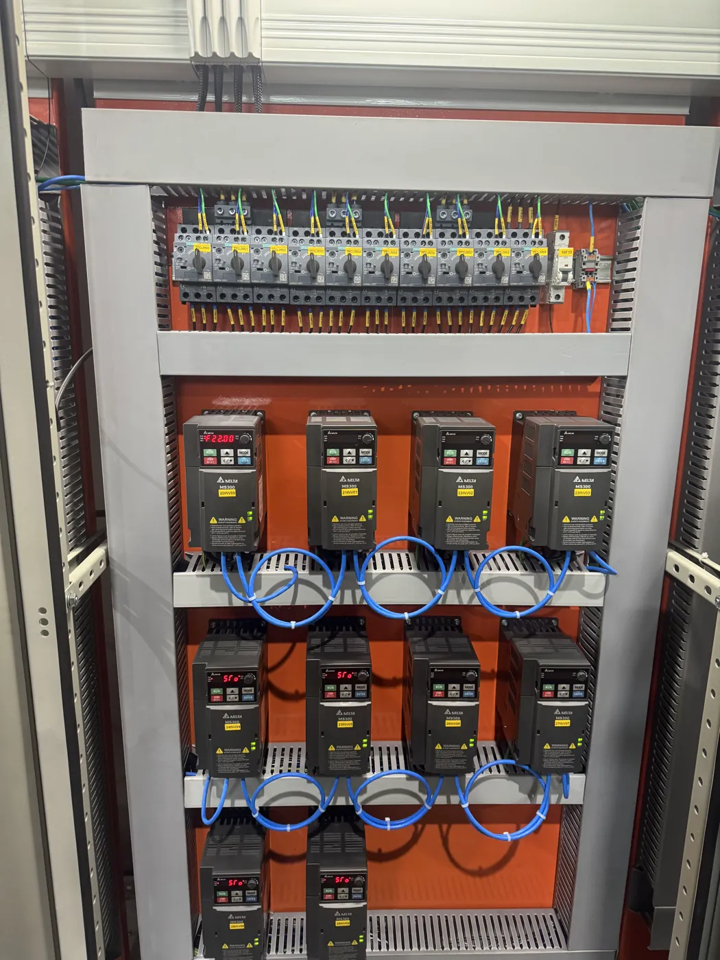 Fabricação de painéis nas normas NR e NBR